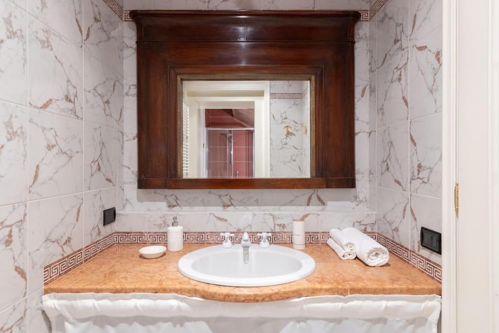 Apartment Canal View Luxury Heritage Retreat 2 Bedroom *